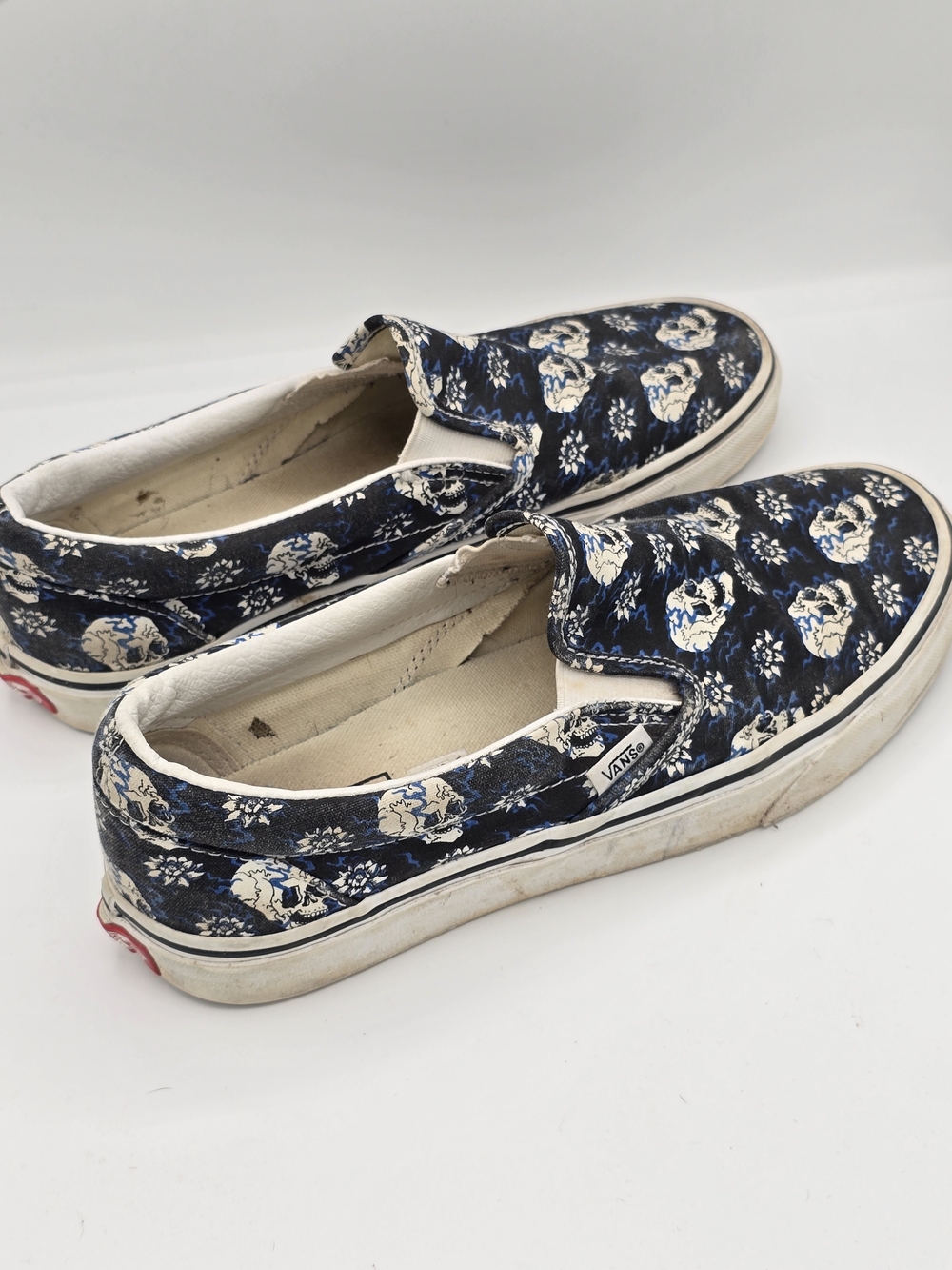 Vans Black Blue Skull Floral Classic Slip-On Skate Shoes - Picture 5 of 12